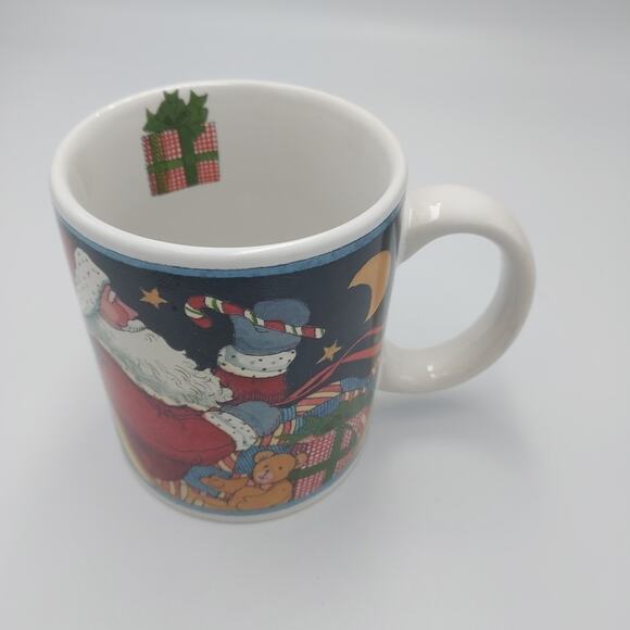 Vtg 1992 Susan Winget Discontinued Santa Sleigh Flag Christmas Coffee Tea Mug - Picture 2 of 3